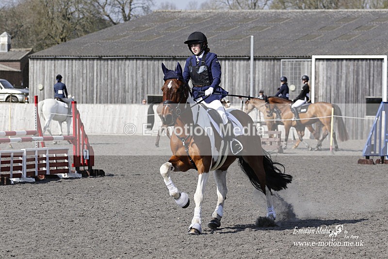 _EST2117 - Bourne Valley Riding Club Winter Showjumping 27/03/22