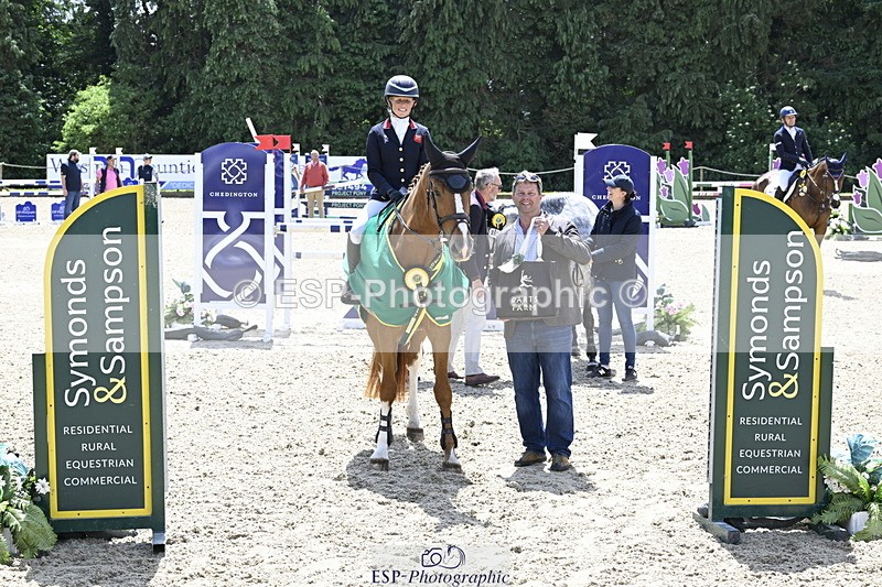 250525A-131804-17635 - Presentations Section B CCI 3 Star Long
