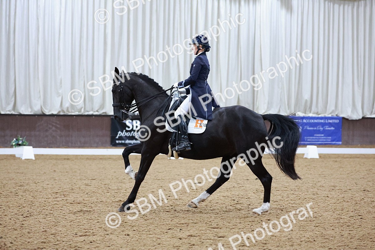 SBM_021834 - Class 14 - FEI Grand Prix - 18.52-19.37