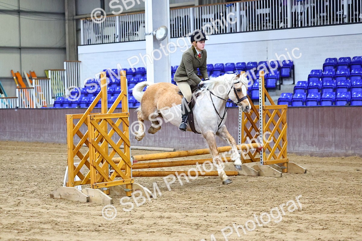 SBM_003075 - Class 35 - 60cm Training Stakes