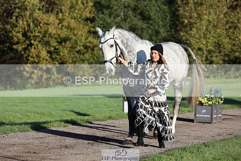 241027-084552-14802 - 384-Kerri.Mcnicol-CALGARY