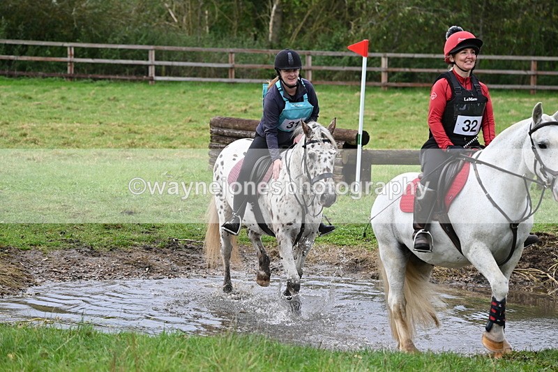 WJ6_4134 - Time at Photographer 11:48 to 11:56