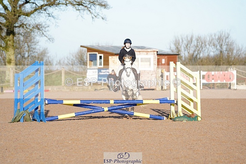 250125-101932-00930 - Clear Round 40cm and 50cm