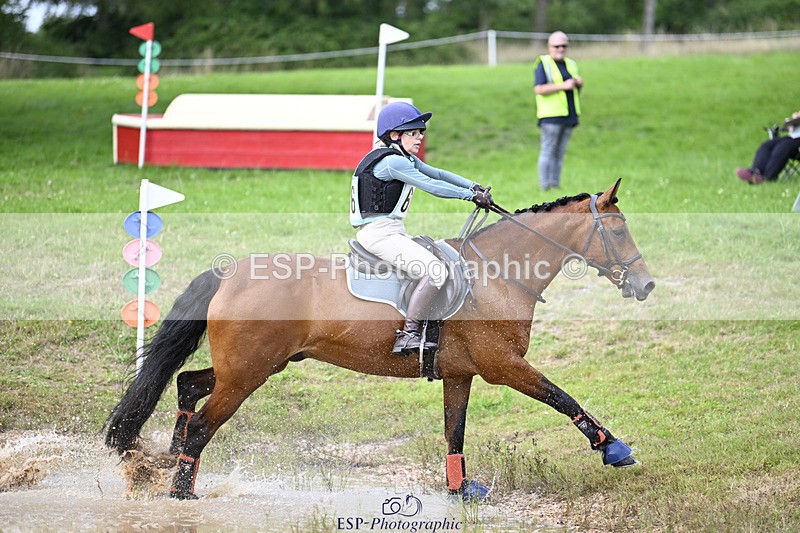 240804-154026-18352 - 656-Vivienne_Hodges-STORM_TROOPER