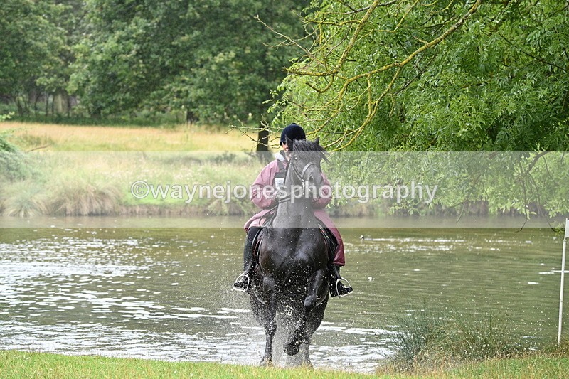 WJ7_9151 - Time at Water 11:53 to 12:23