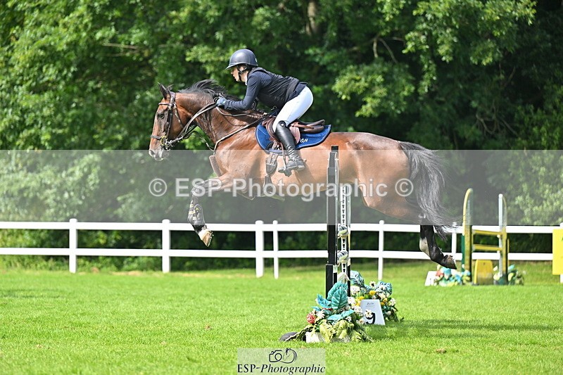 140626A-162319-00227 - Cld 46 Snr 1m 10 Grand Prix