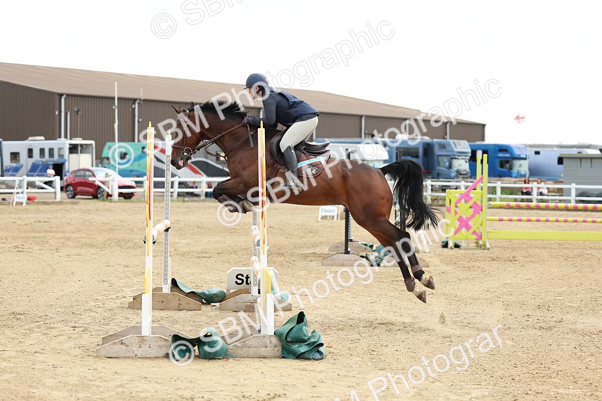 SBM_005216 - Class 18 - Senior 1.05m Open