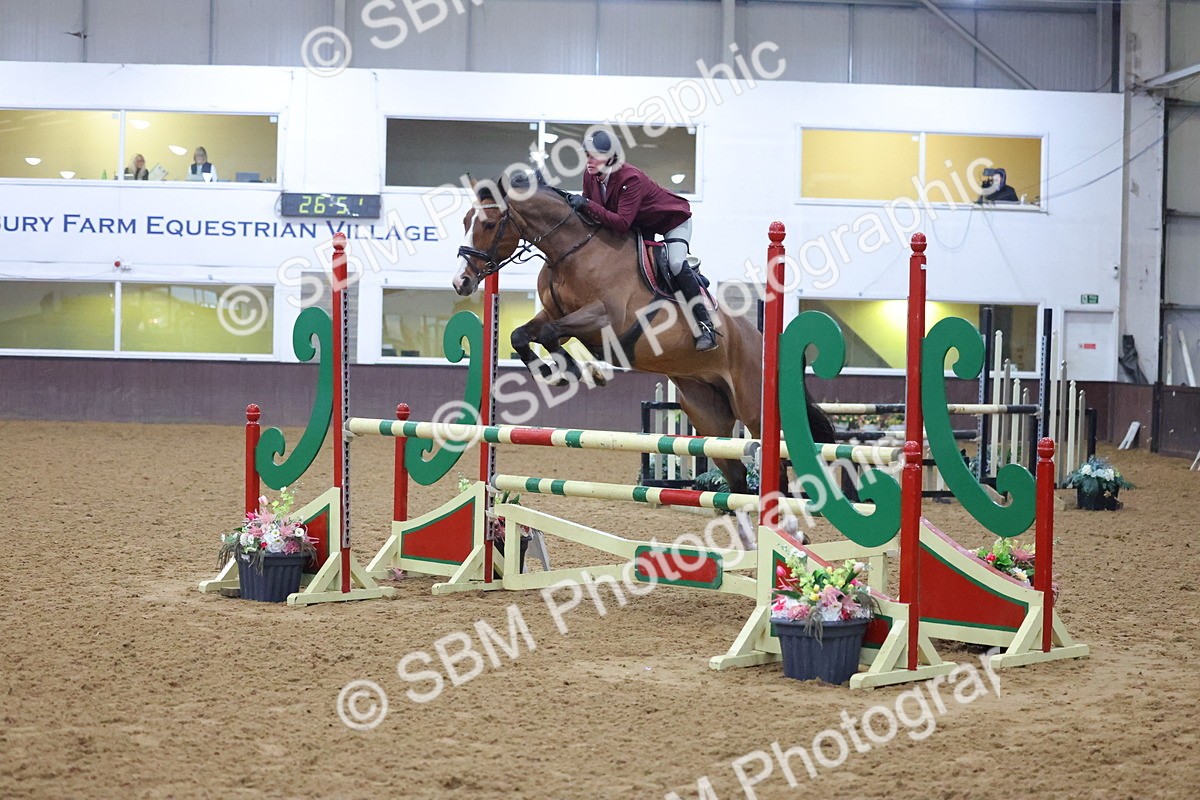 SBM_008899 - Class 22  - Senior Newcomers/ 1.10m Open - First Round (1.10m)