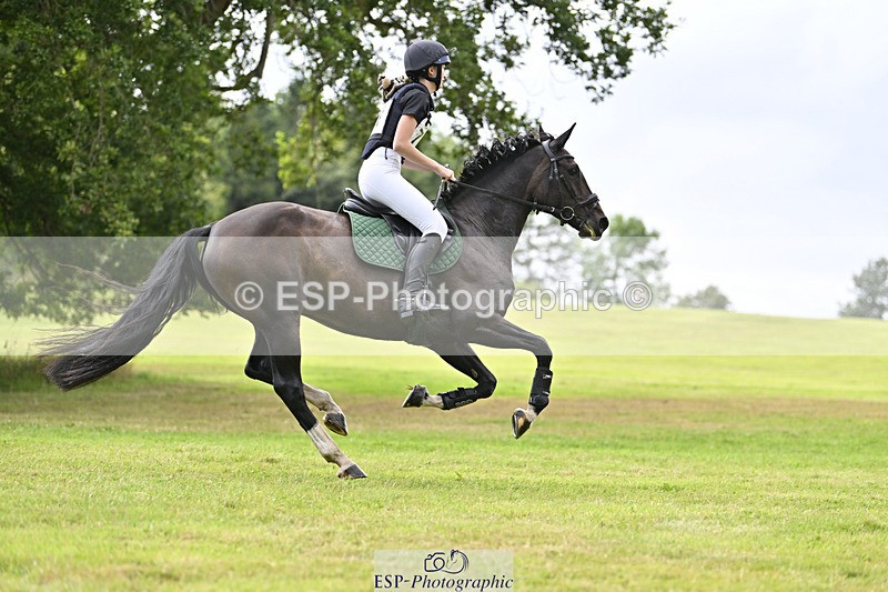 240825X-153316-36072 - 80cm XC 15.30 to 16.30