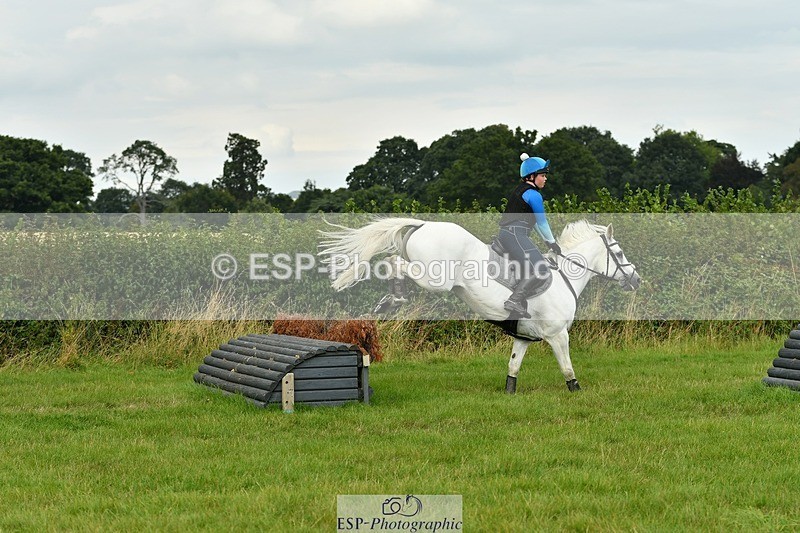 230817-142002-01240 - Theo's 2nd Group - XC