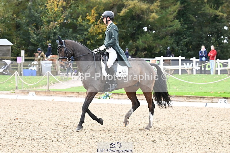 251023A-110548-01642 - B-134-Rafael.Losano