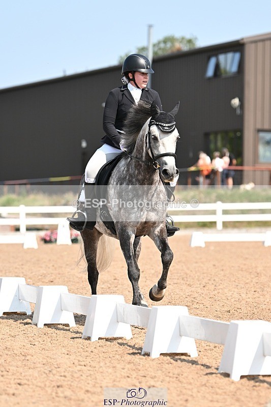 250816-121605-04477 - 059-Michelle.HardymanWalstead.Jack.Daniels