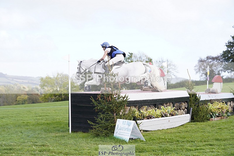 241025-145310-09008 - 206-Emma.Pullon-ECKLANDS.ELSA