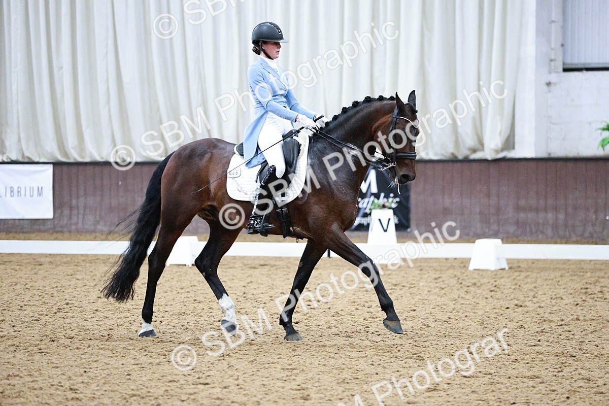 SBM_020757 - Class 13 - FEI INT I - 15.30-16.00