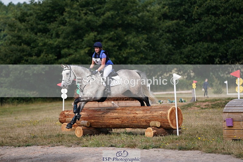 250802A-102834-01389 - A-006-Sarah.Morrison-QUALITY.STEP.ON