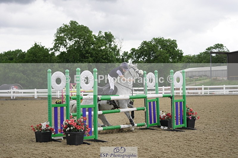 230625A-151706-04514 - Cls 12 Children on Horses 95cm + 1.15m