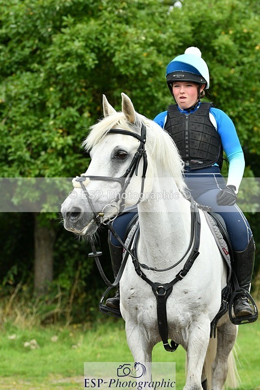 230817-152220-01467 - Theo's 2nd Group - XC