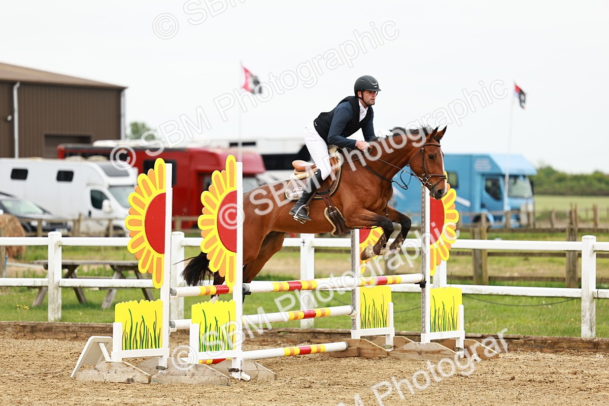 SBM_000213 - Class 2 - Senior British Novice - 90cm