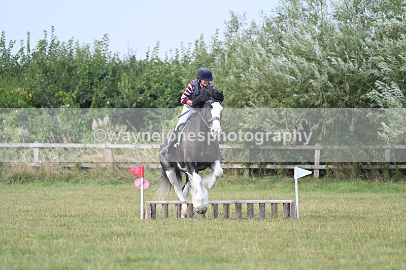 WJ7_5502 - 40cm XC Time 10:05 to 10:36