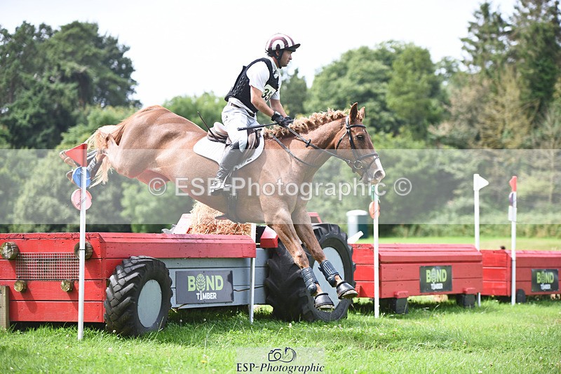 240804-114731-12372 - 351-Rupert_Batting-COOMBELAND_CEVIN