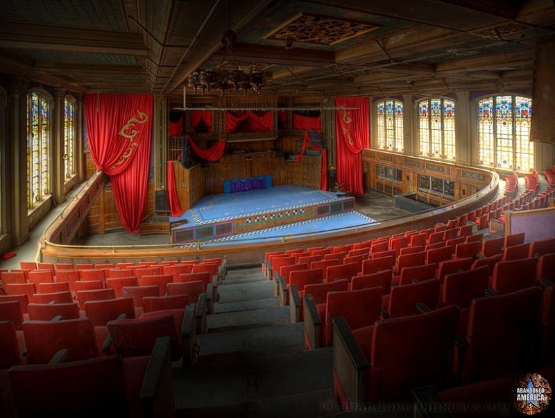 Abandoned Theater - Matthew Christopher's Abandoned America