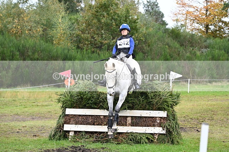 WJ6_4139 - 90cm Cam 1 Time 14:05 to 14:35