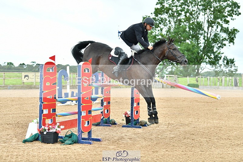 230723A-095946-10738 - Cls 4, 2 Star Small 1.30m