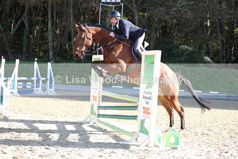 3E7A5465 - Class 4: Senior British Novice/90cm open