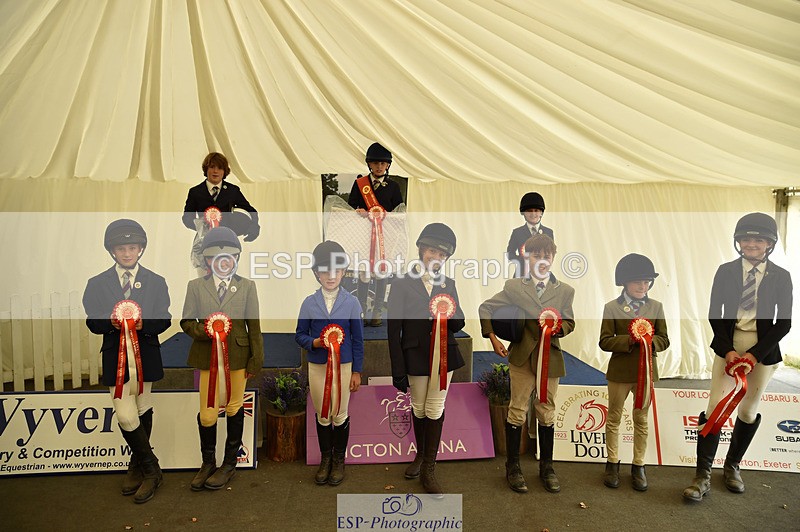 240823X-150822-17967 - 60cm Presentations