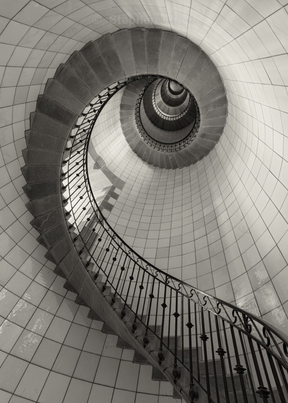 Eckmuhl Lighthouse Brittny | Spiral Staircase Photo