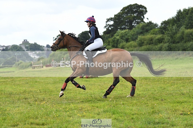 240630-143906-02208 - 835-Emilia_Poet-Carbis_Funfaere