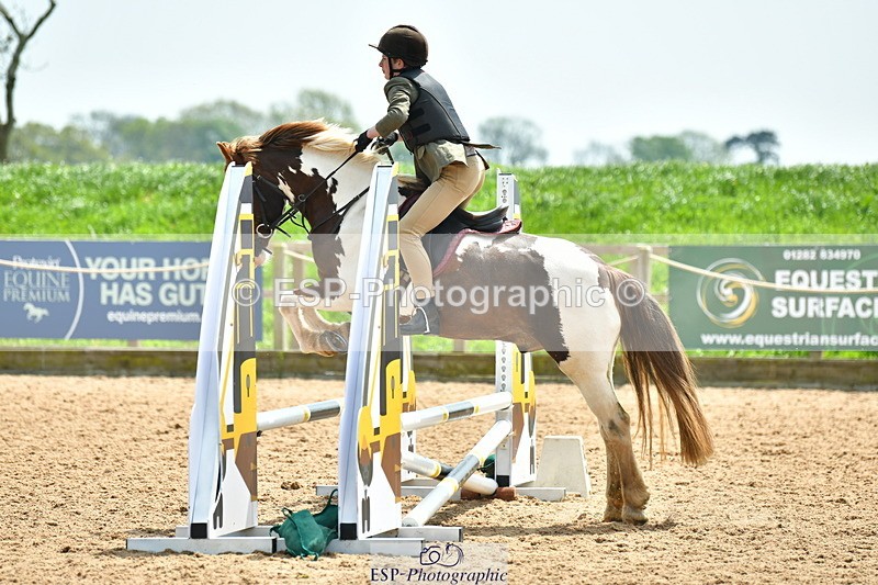 230513A-132803-01078 - Cls 34+35 Club 60cm