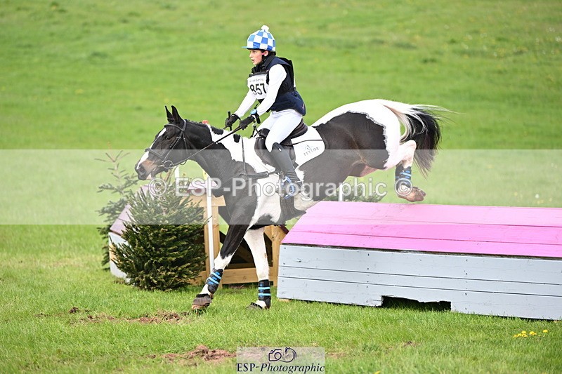 250419-171107-13592 - 857-Clemmie.Macdonald-ONLY.INCA