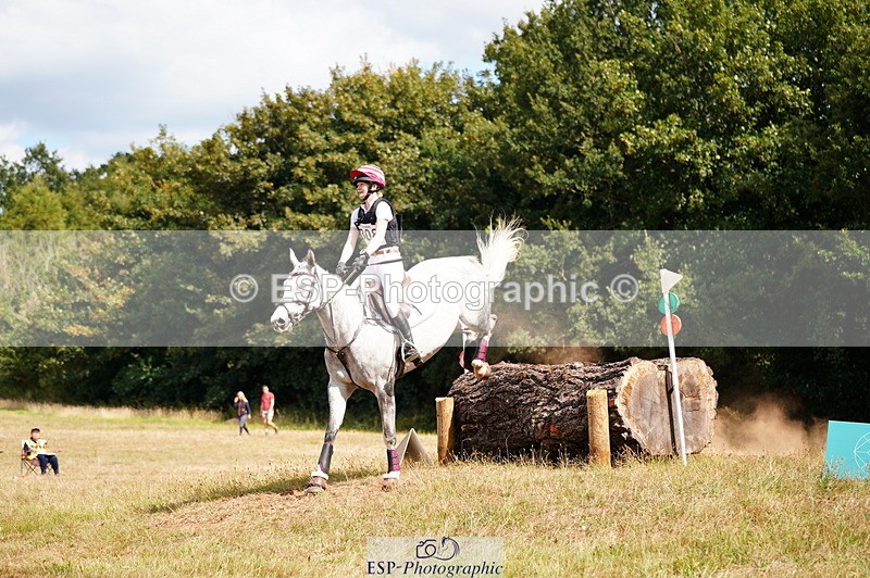 250802A-154716-07394 - G-308-Alice.Sandiford-OMALLEYS.GALWAY.GIRL