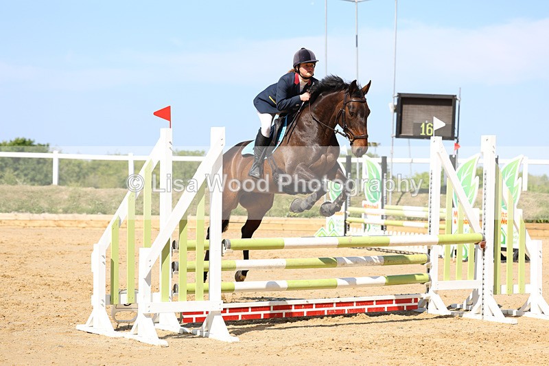 3E7A5534 - Class 4: Senior BN/90cm open