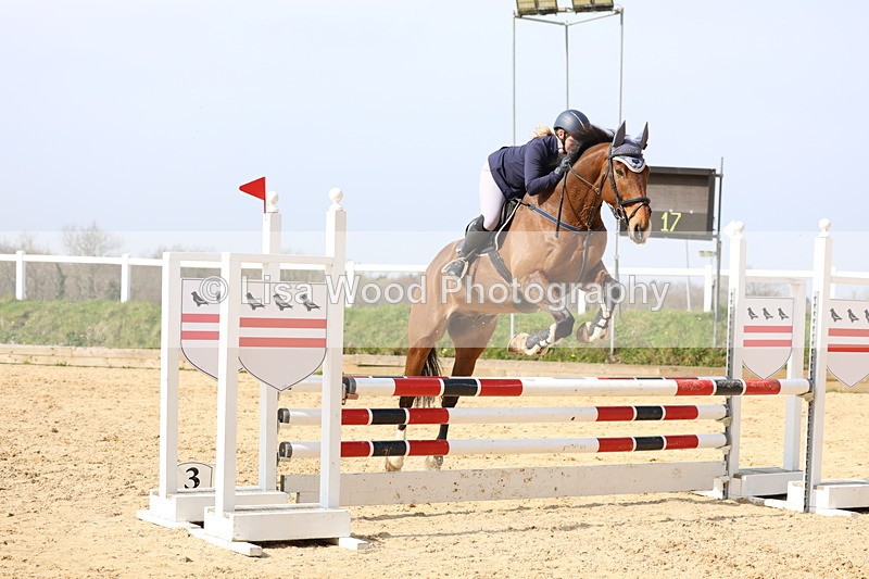 3E7A6696 - Class 4: Senior British Novice/90cm open