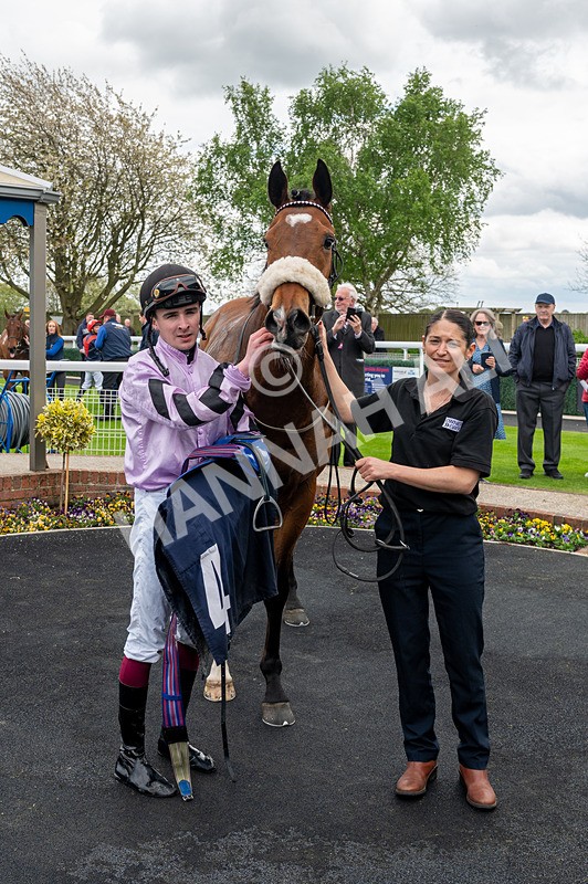 240425-Race 2-Brummell-3330 - Race 2