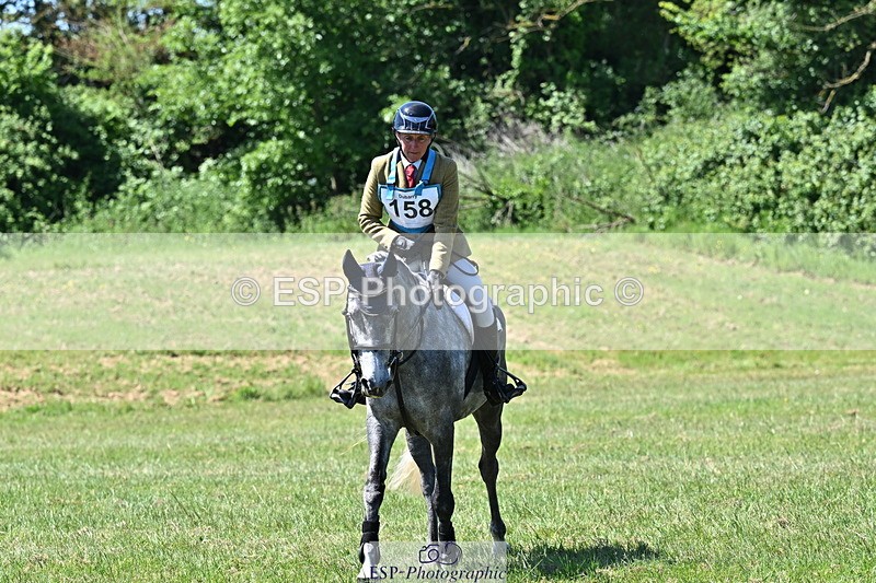 250522B-121923-01994 - 158-CRUISING.CARRA-Leigh.Smallacombe