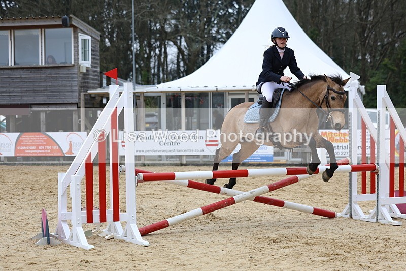 3E7A8275 - Class 12: Junior 80cm