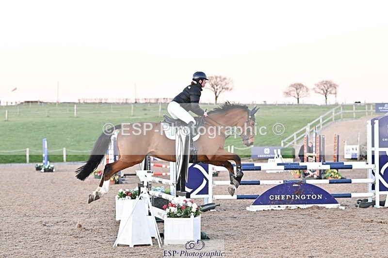 250401-194007-01090 - 100cm Cl;asses