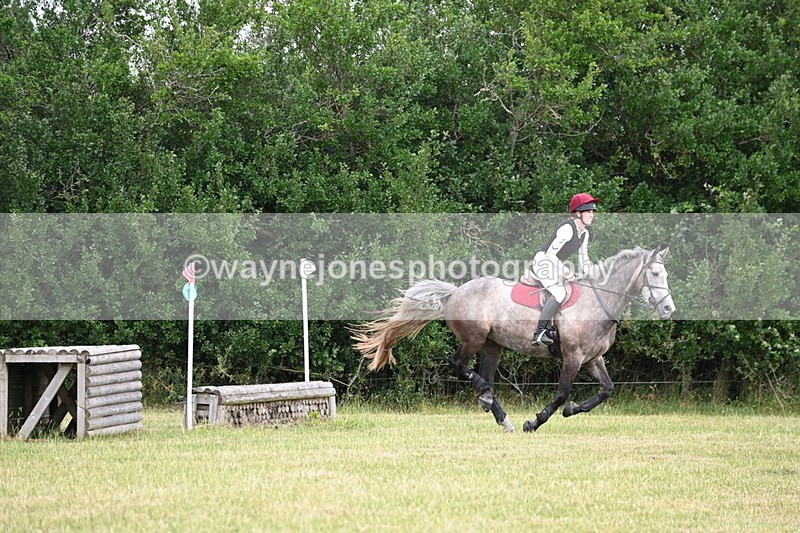 WJ6_6572 - 60cm XC Time 10:17 to 10:49