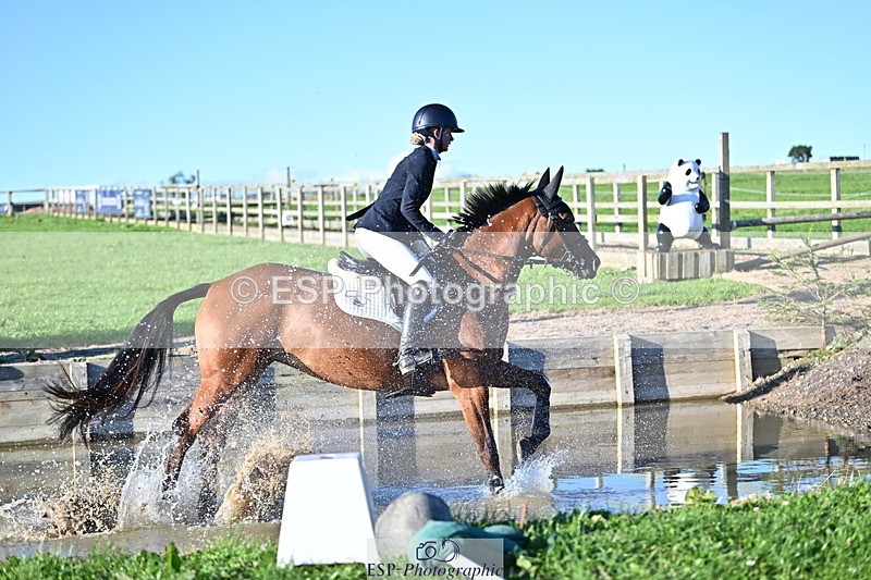 240912A-175458-02775 - Cls 7 Snr 90cm Open Speed Derby