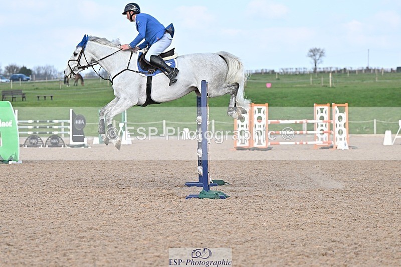 250326-144829-01249 - Cls 6 Foxhunter and 1.20m