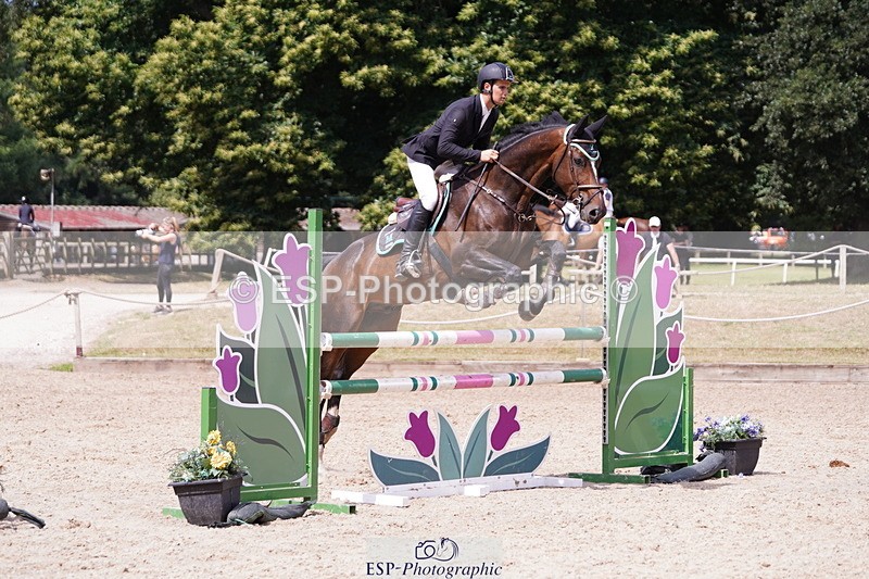 250704A-111010-11116 - Cls 20 Snr Newcomers