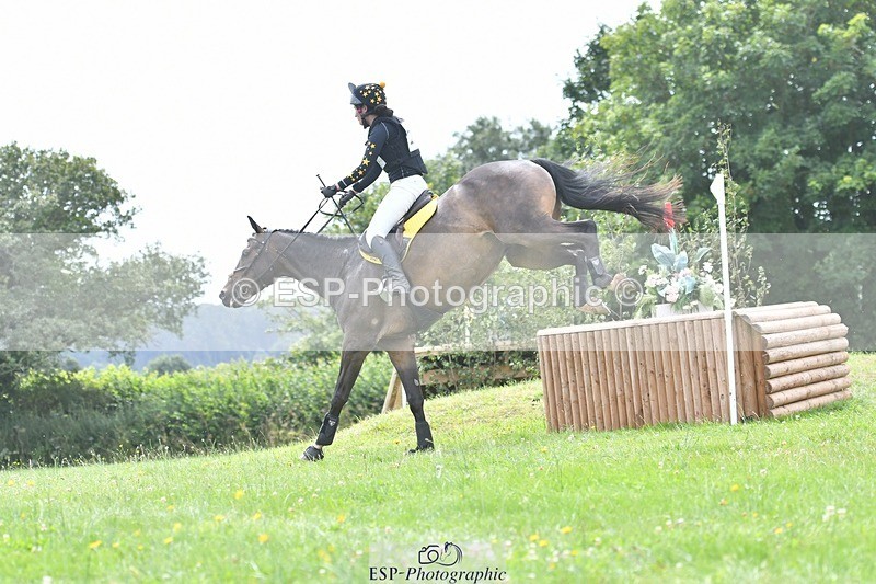 240803-135753-07042 - 211-Bethany_Hull-CARRICK_DIAMOND_OLIVER