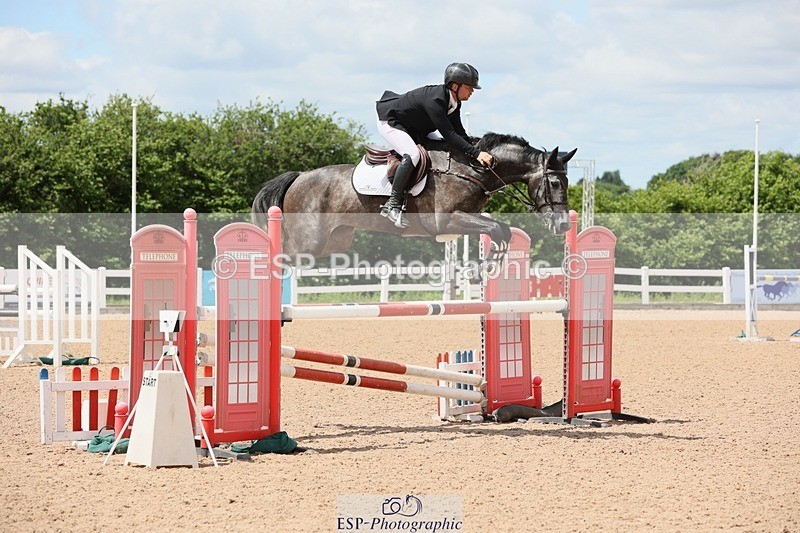 250528-133529-01061 - Cls 4 Newcomers and 1.10m Open