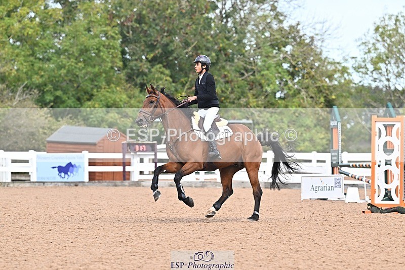 261014-111606-00180 - Cls 03 Snr Disco & 1.00m Open