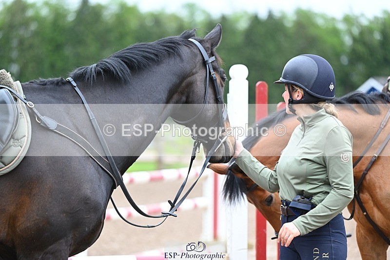 240411-121232-00379 - Group 6 SJ