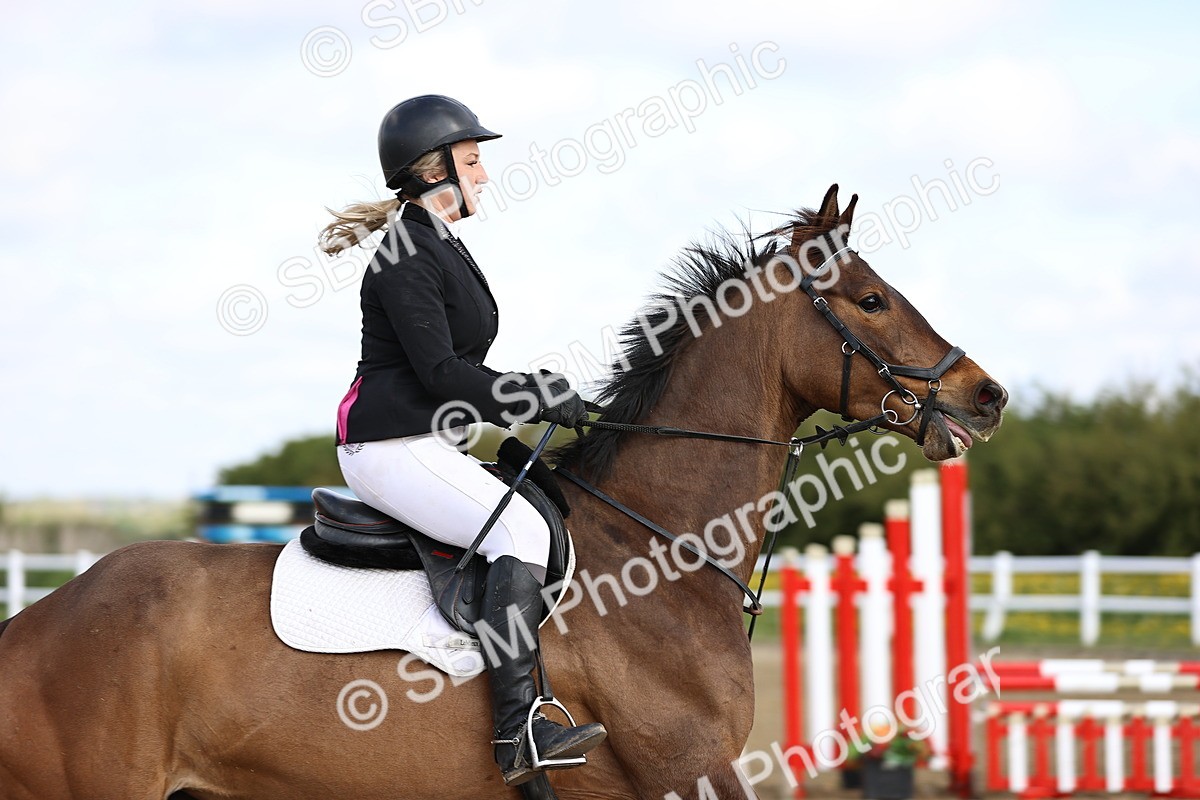 SBM_001715 - Class 8 - Clear Round