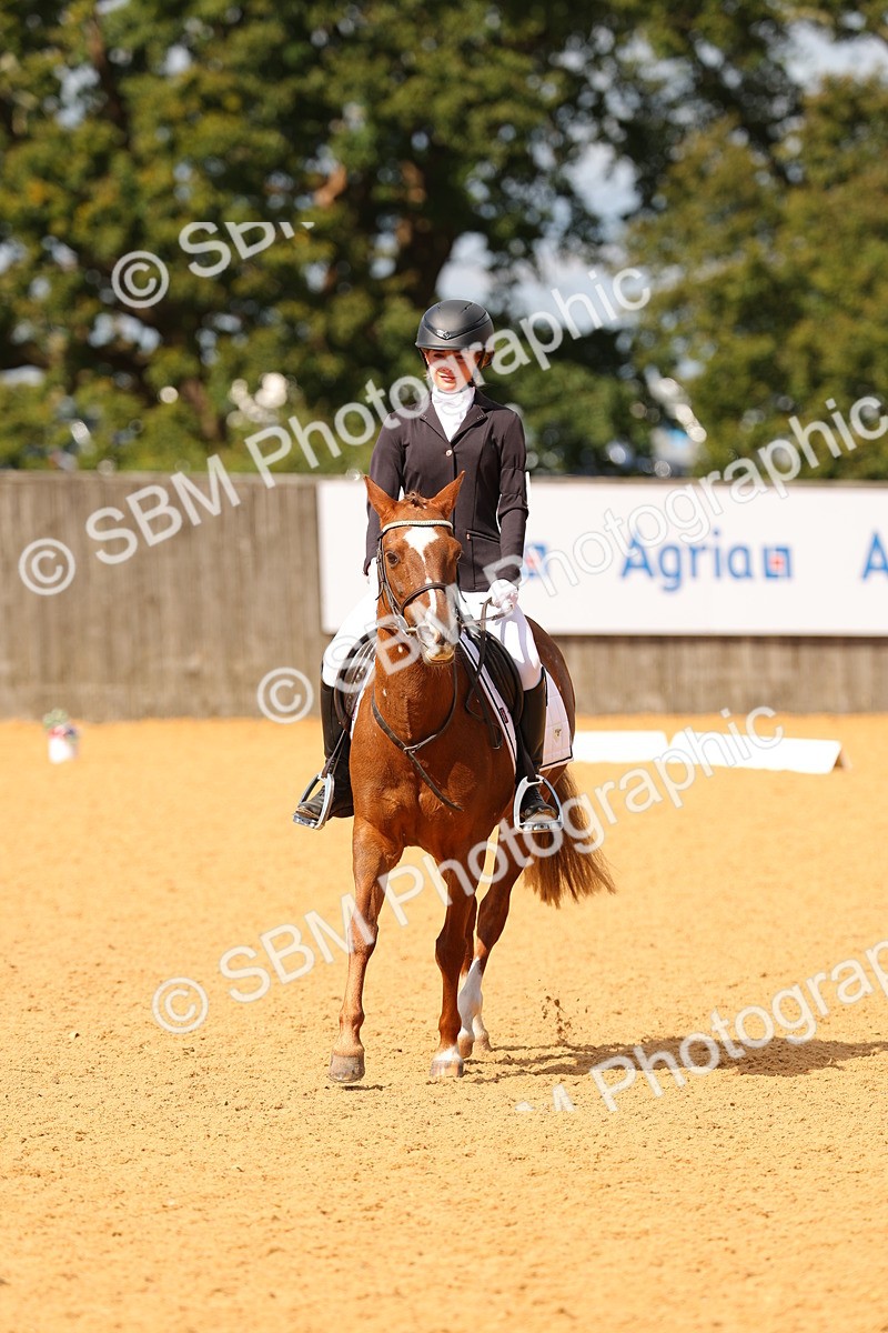 SBM_44046 - D22 - Junior Championship - Intro B